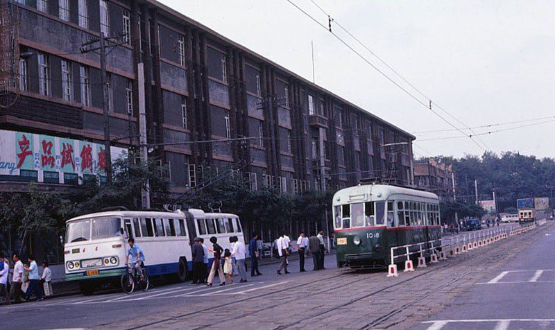 消失的光阴:1983年大连老照片