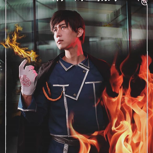 焰之炼金术师罗伊马斯坦cos上校现在是雨天真的没问题吗