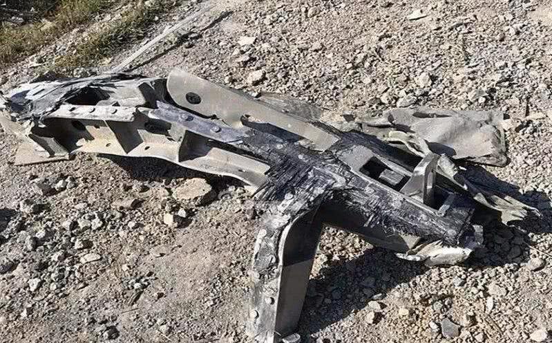 印度展示f16被击落铁证,一片残骸引起轩然大波,巴方难以反驳