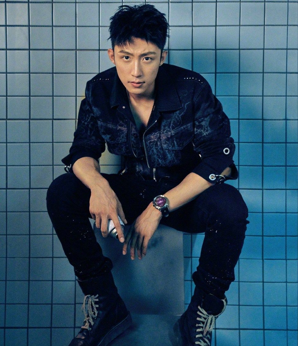 187cm钢铁直男黄景瑜,实力与颜值并存,不愧是a到爆的男人