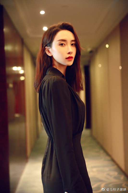 美女演员马秋子迷人写真美照欣赏