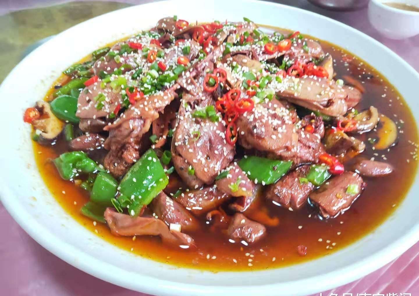 赵县梨区饭店拿手菜孜然羊三宝重口味的男人最爱比吃烧烤过瘾