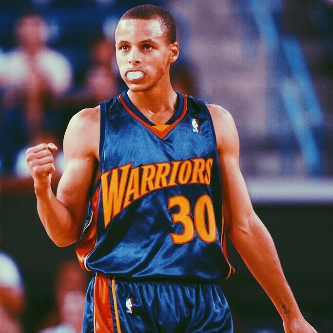 哈登与库里联手勇士打造梦幻后场四巨头时代降临