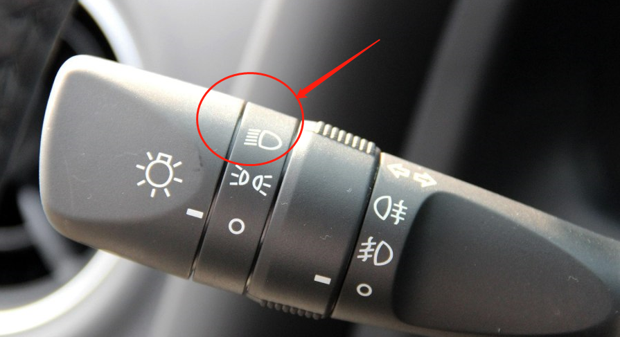 丰田卡罗拉灯光档位你都用对了吗-新浪汽车