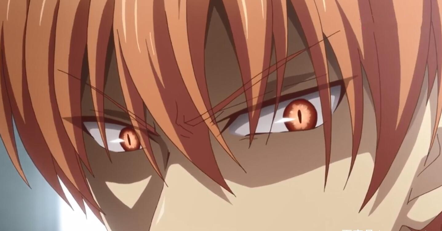 《新版水果篮子》中"慊人和小透"第一次见面变成了在车里