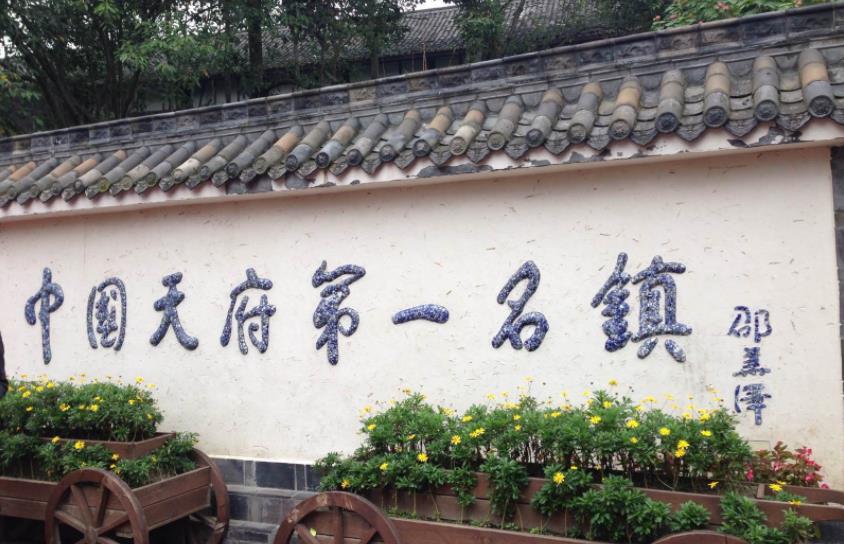 这个景区厉害了不是影视拍摄基地却有100多部电视在这拍摄