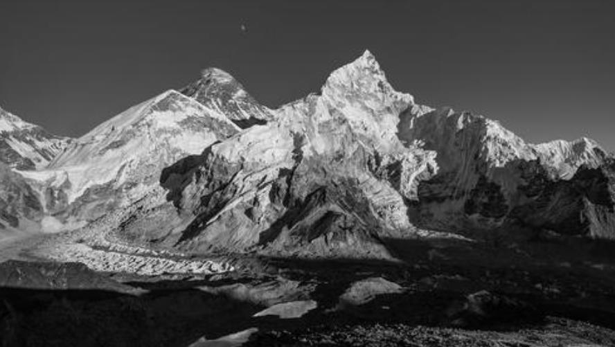 月球上的山脉是如何形成的地球需要数千年而月球仅需几分钟