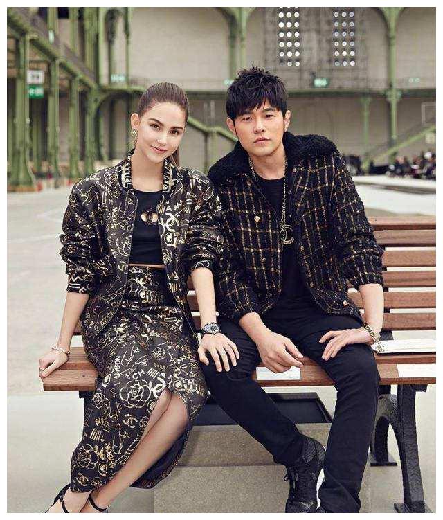 周杰伦晒前世小情人照片与昆凌隔空示爱超甜蜜却遭网友调侃