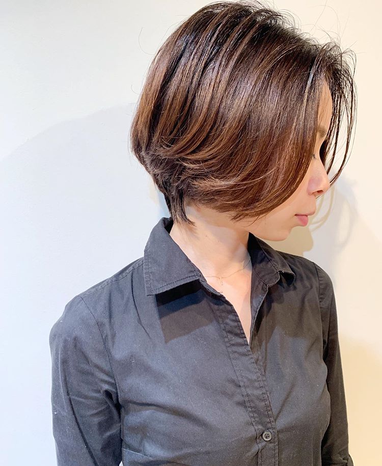 夏季专为发量多的女生设计的短发发型,让你的短发看起来更清爽!