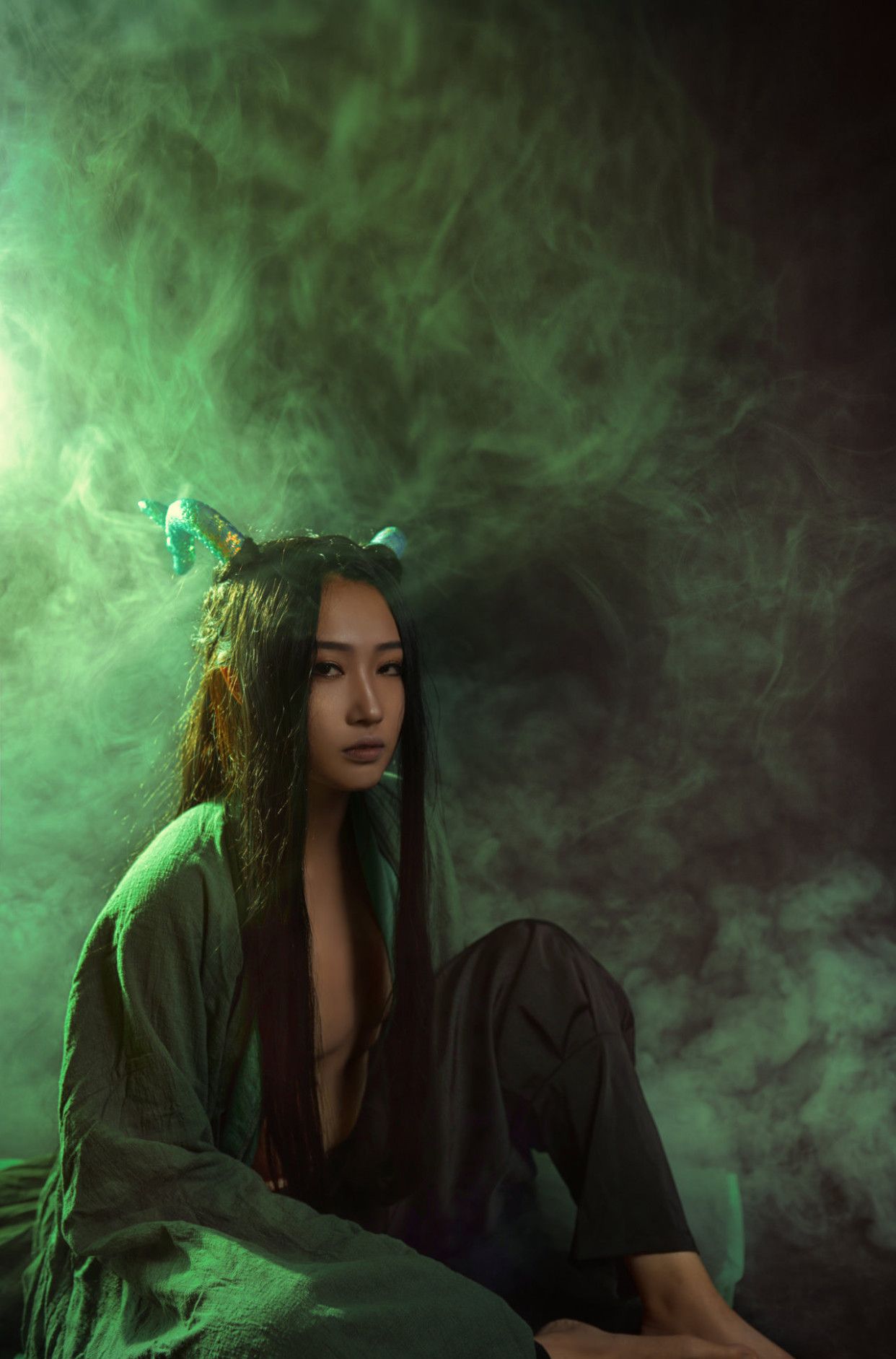 古有龙族龙男cos play(侵删)