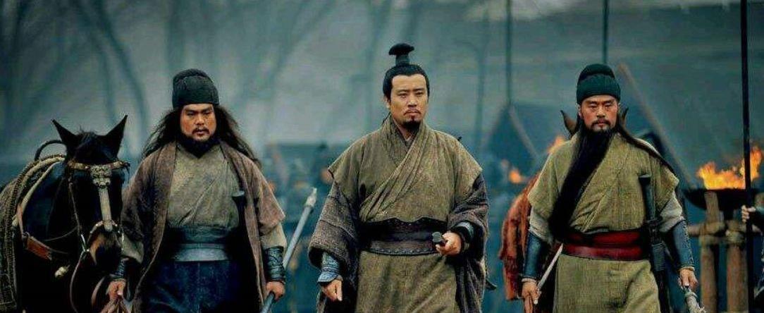 品读《三国演义》:刘备双手奉上的徐州,得来容易守住难!|刘备|徐州|陶谦_新浪新闻