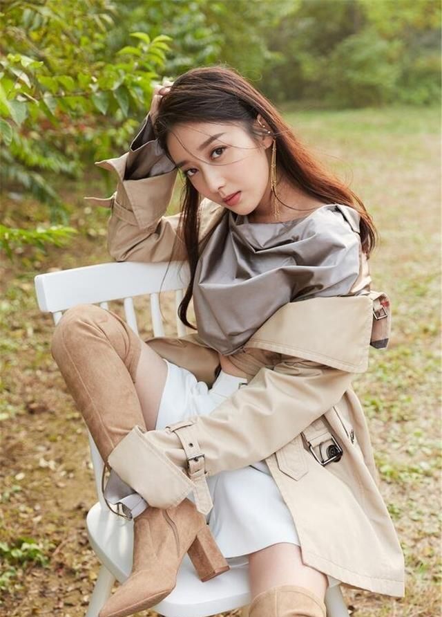 陈梦瑶甜美系气象女主播