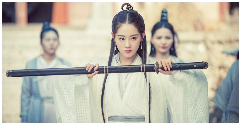 朱曼娘客串倚天屠龙记这次没演坏人但刚出场就凉了