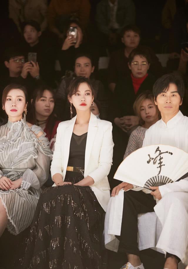 出道至今,杨雪为人一直很低调,零绯闻.