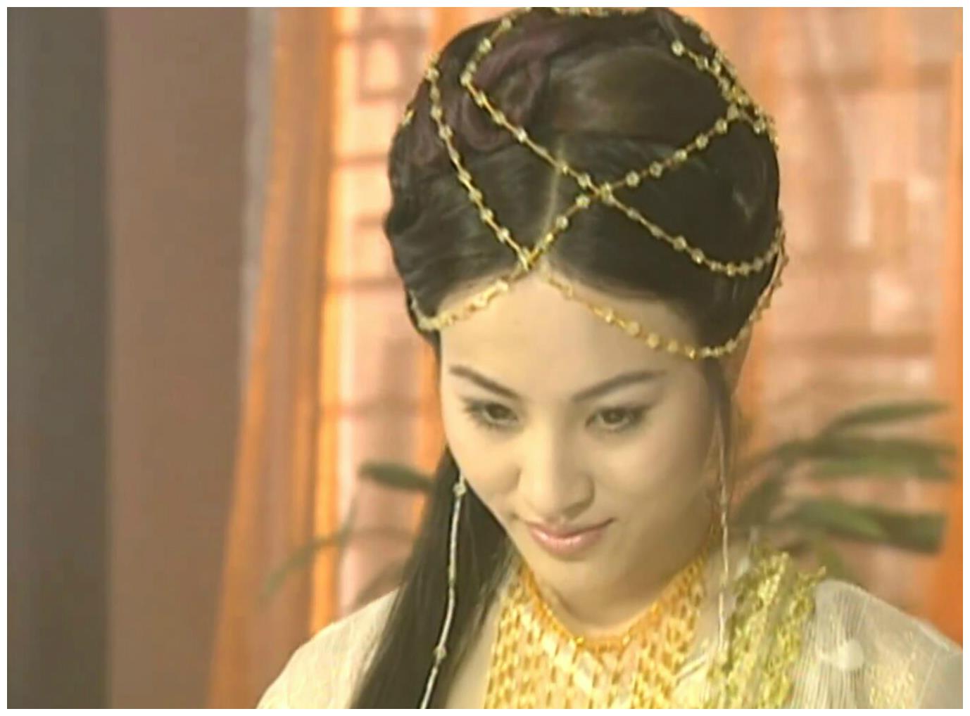 《小李飞刀》中郑佳欣扮演林仙儿,所谓期望越大失望越大,如果当初小李