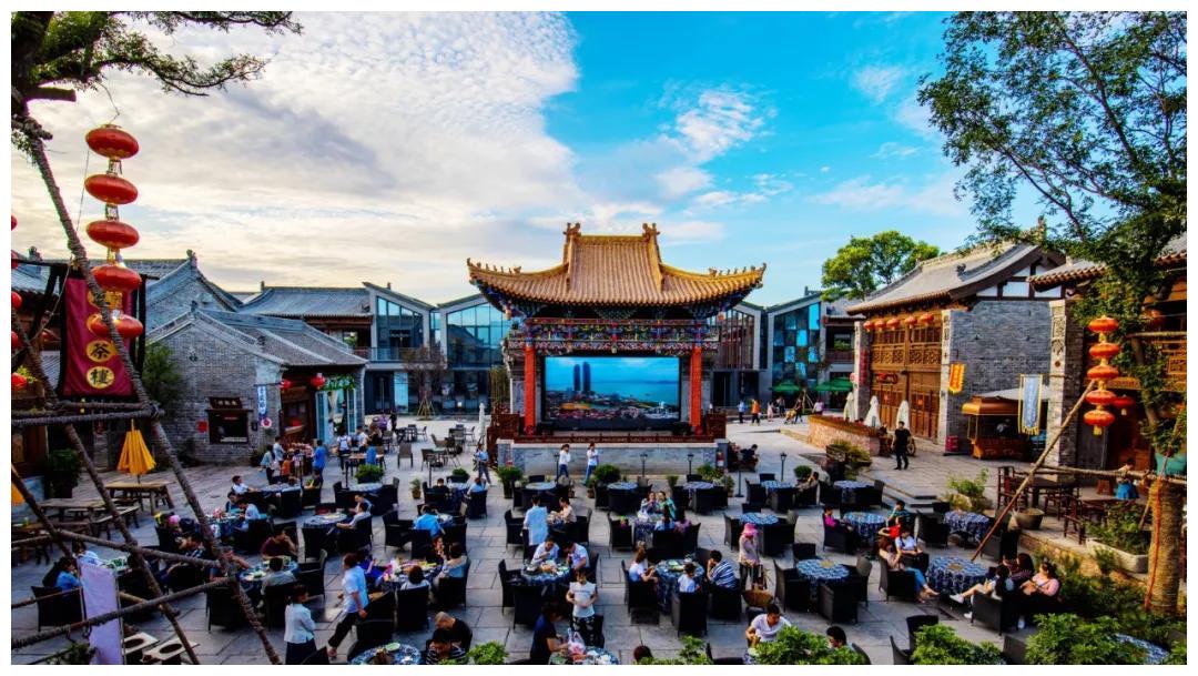 西府十二时辰 逛吃西府老街 上百种美食让人过足瘾