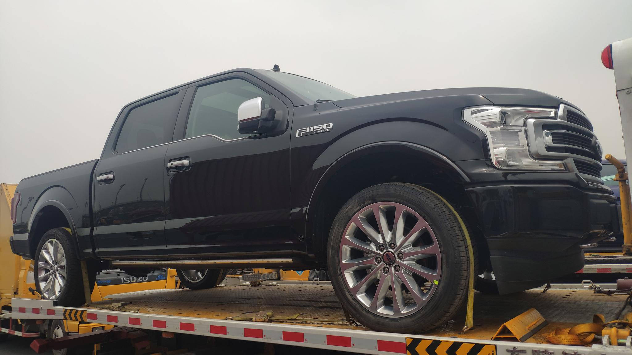 上海车展探馆:福特f-150 limited实车