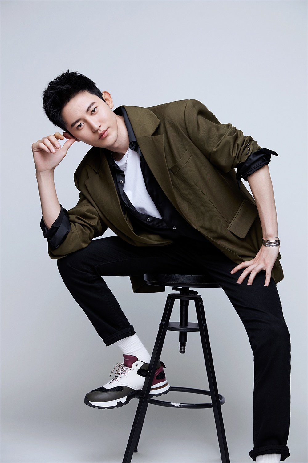 博尔吉特大片演绎理想男友 网友:这初恋脸绝了|我的单板女孩|初恋