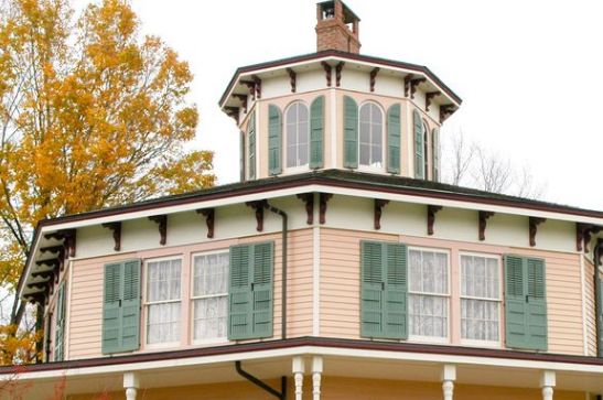 八角屋是旧金山的多角建筑之一,成为一座博物馆,值得一去