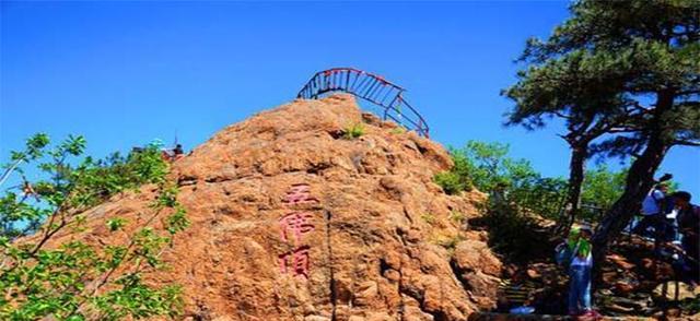 鞍山五佛顶:登不上五佛,看不尽千景
