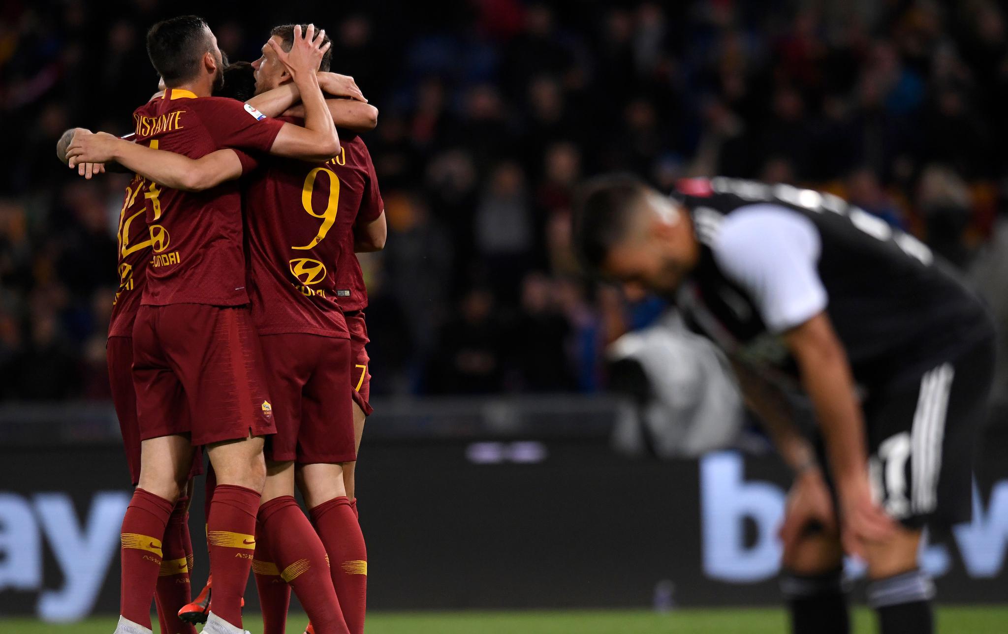 足球 意甲 罗马胜尤文图斯 阿尔贝托 尤文图斯 罗马队 新浪网