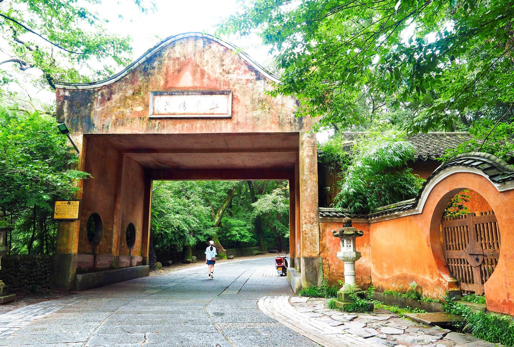 浙江天台山国清寺,比灵隐寺更清幽地位更高,免门票却无人问津?