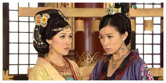喜欢看tvb港剧的朋友们对《宫心计》里面的万宝贤印象深刻吧?