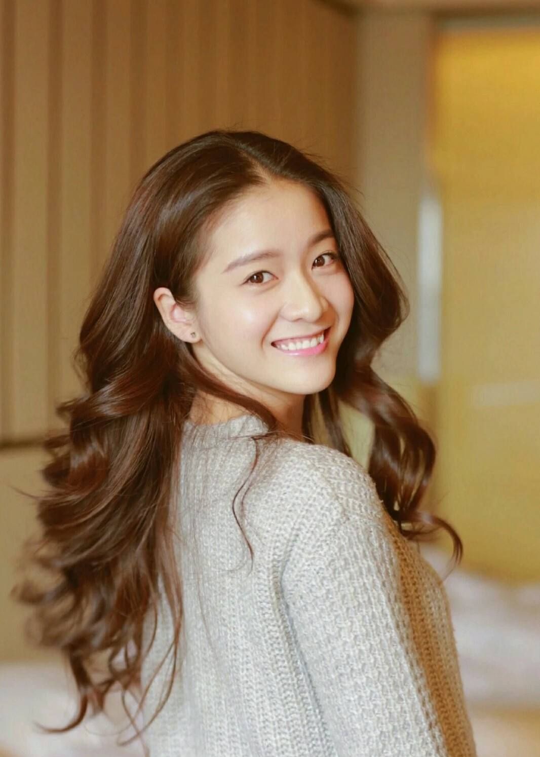 90后中国内地女演员张雪迎