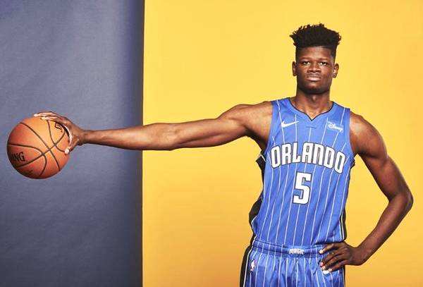 球队已六年未尝季后赛滋味,场均20 12的内线大闸或将被交易.