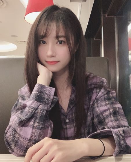 snh48-蒋芸521晒出美照,女神表示喜欢自己的样子!