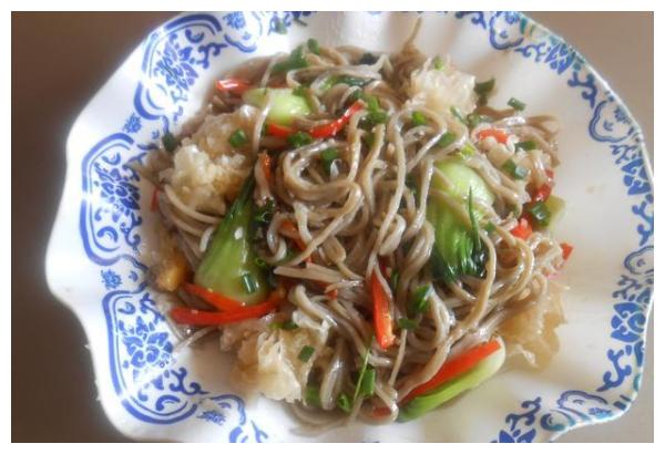 居家待客亲朋聚会的江西特色美食-兴国鱼丝这样做才