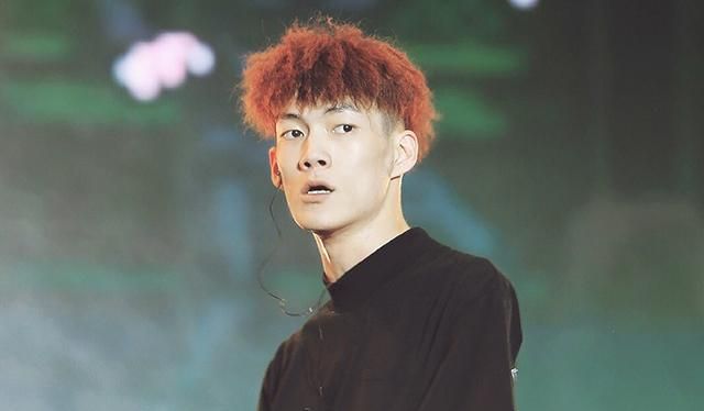 mc,都是在各种battle比赛中身经百战的;比如说贝贝,爆音,"十五冠"的