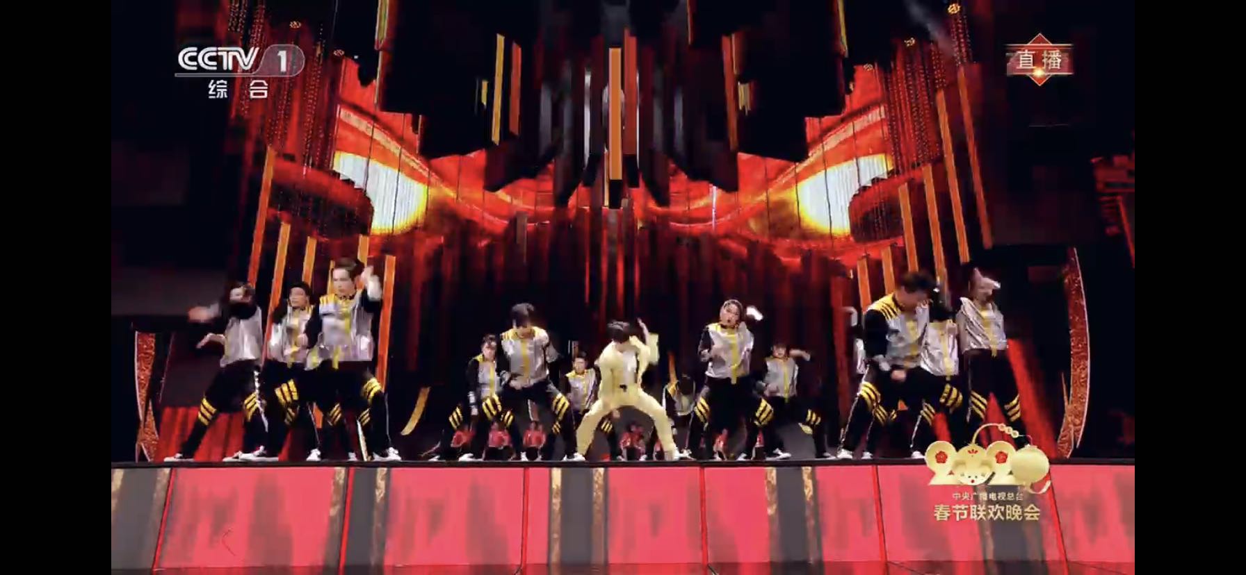 过年disco原来是野狼disco的春晚版原唱董宝石被抢风头
