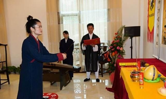 道教的拜师礼仪及各种叩拜方式|礼仪|道教|师父_新浪新闻