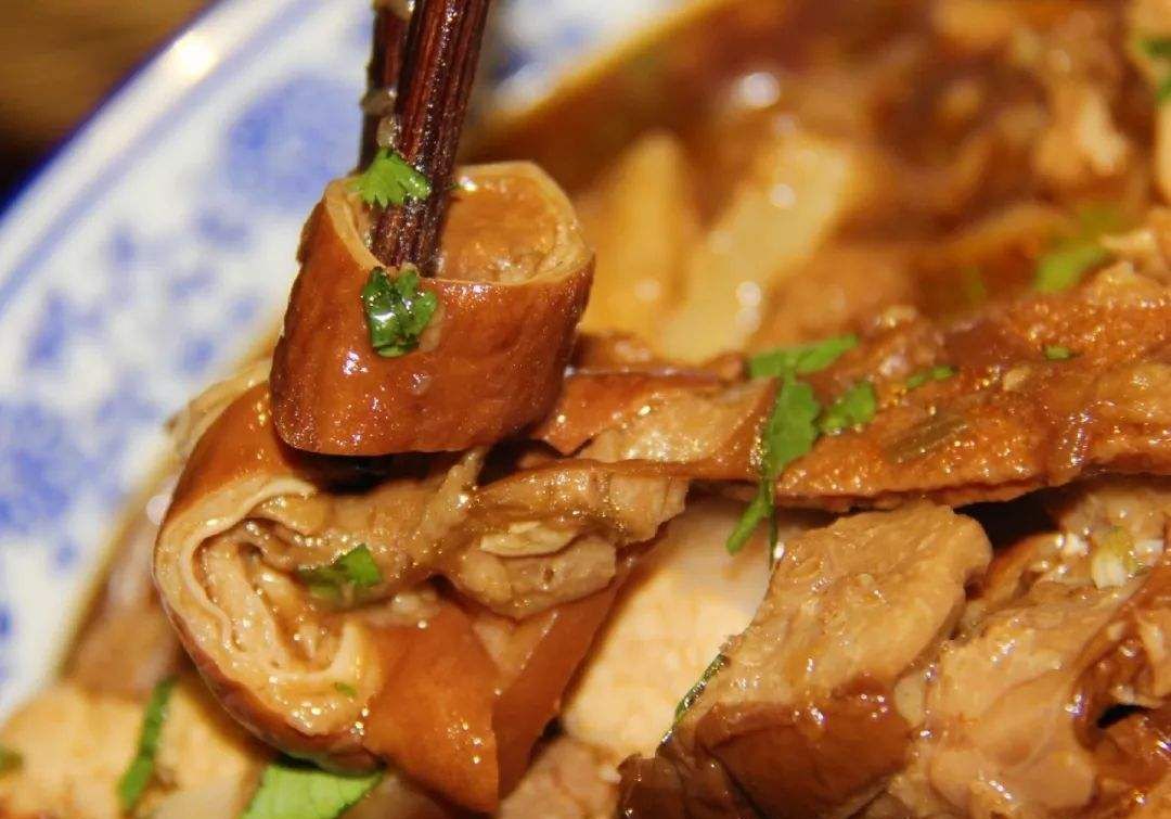 宫中御厨发明 老百姓都喜欢 卤煮火烧为何好吃