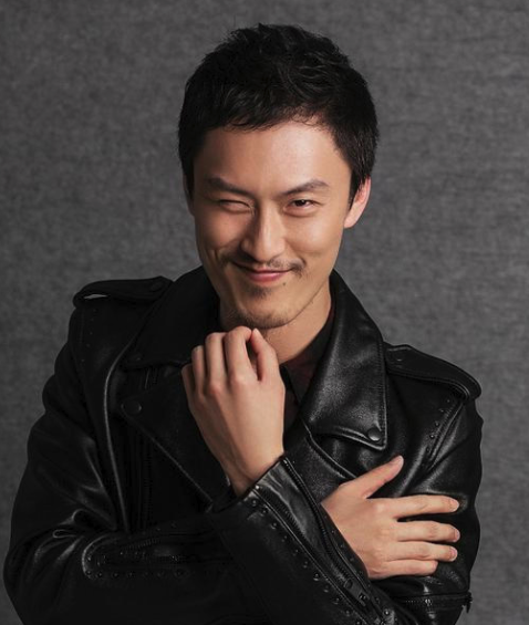 从一名资深北漂的三线演员到被观众熟知,他的戏路定会越来越宽