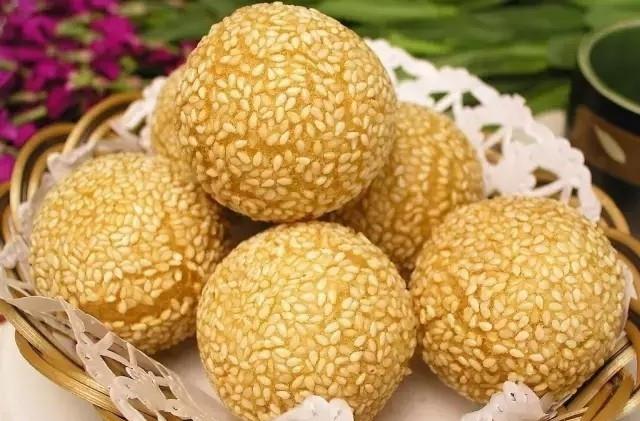 中山特色贺年美食"煎堆",皮薄酥脆,你吃过吗?