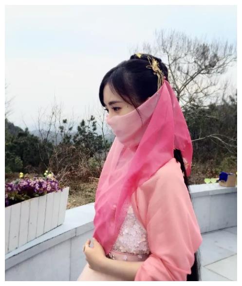 唐嫣钟欣潼陈法拉电视剧中那些带面纱的美女谁惊艳了你