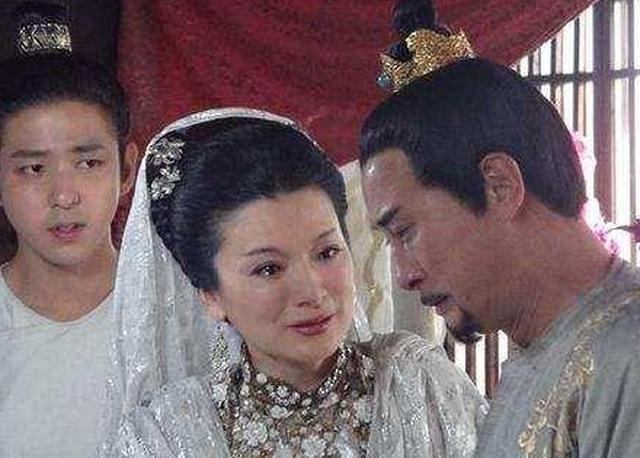 天龙八部中段誉的身世之谜,说他是段延庆之子,其实是漏洞百出