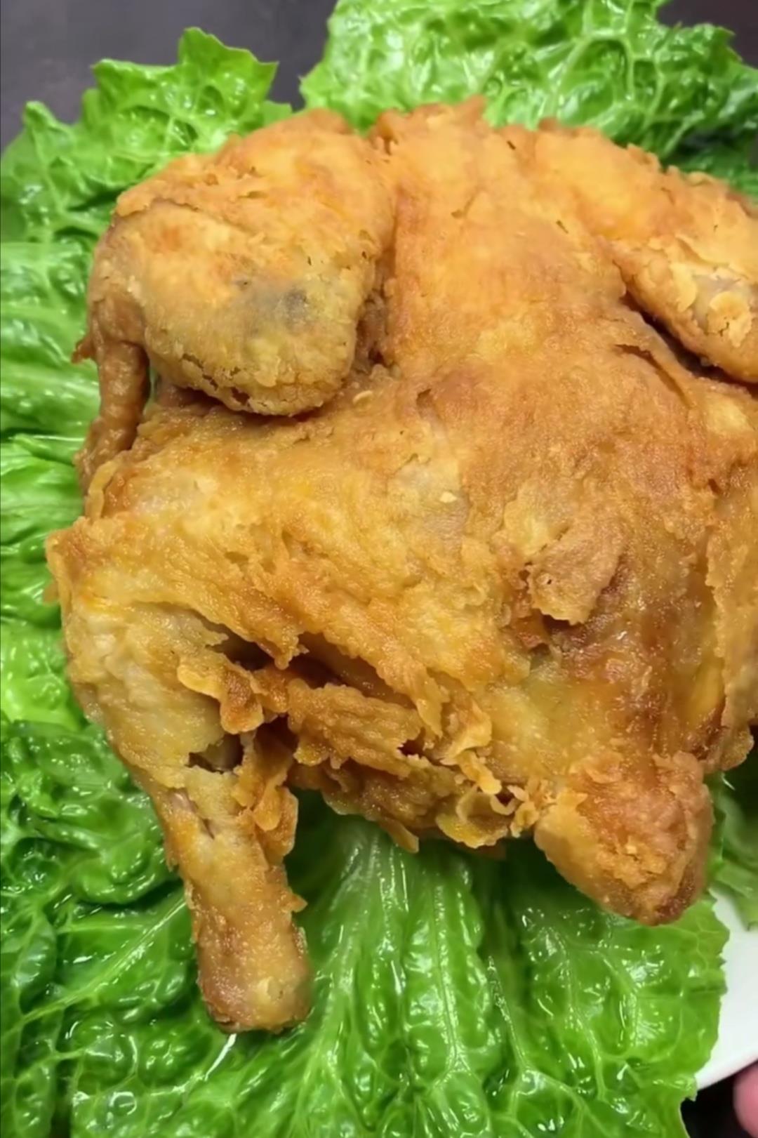 在家自己做的炸鸡,外酥里嫩非常香