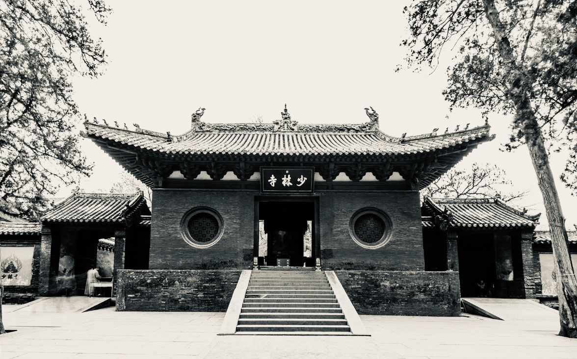 80年代少林寺照:和尚想法单纯,刚开放旅游,图8永信的方丈师父