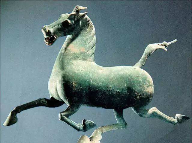 聊一聊中国古代八件著名国宝青铜器文物:不谈价值,说说故事|文物|青铜