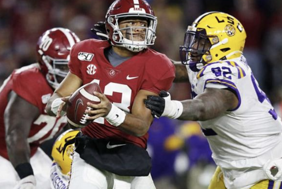 阿拉巴马州立大学复赛现在是大学橄榄球季后赛委员会最大的争论