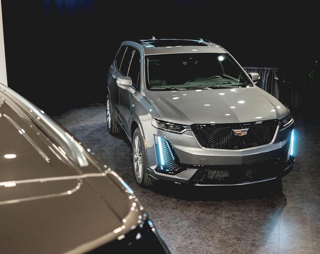 凯迪拉克xt6!太科幻的外观!-新浪汽车