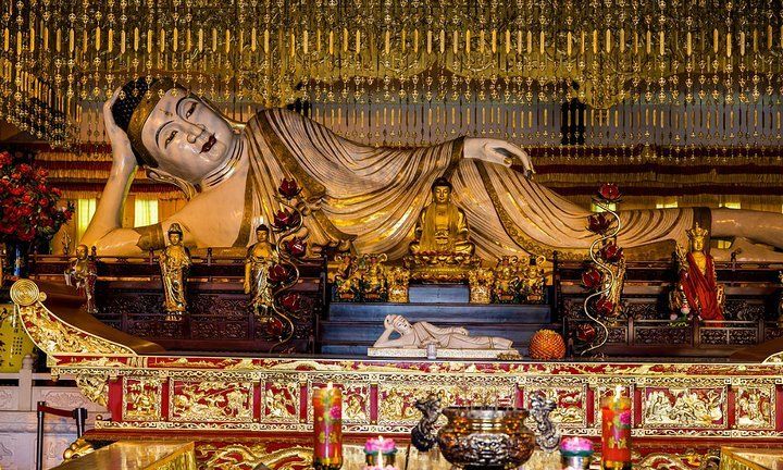 上海大世界吉尼斯之最,世界第一大玉卧佛