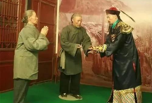 清朝的一个县有多少官员?是如何管理全县数十万百姓的?|巡检|县令|县丞_新浪新闻