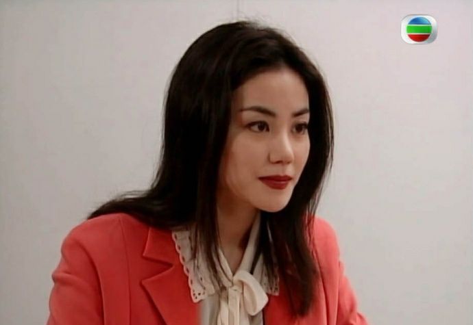 王菲早年电视剧截图灵气十足清冷迷人那时候她还叫王靖雯