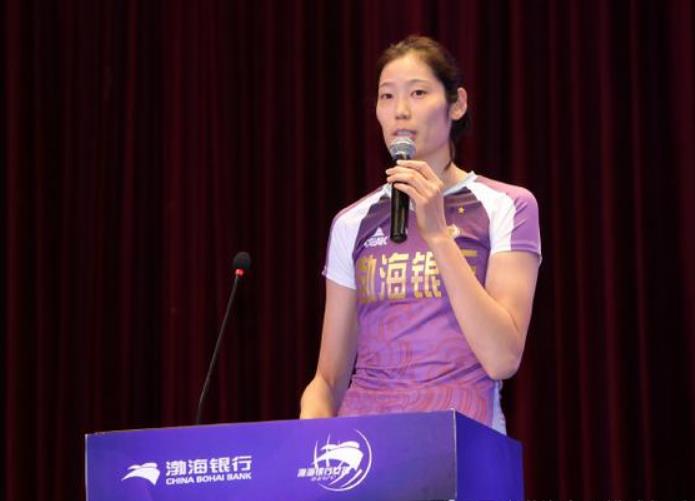 天津女排新赛季名单出炉,朱婷领衔三国手,冠军已成囊中之物