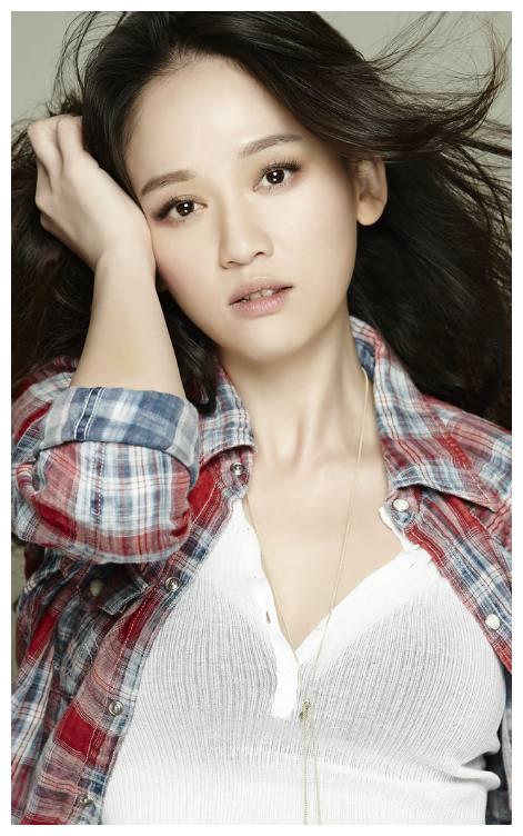 女神陈乔恩最美的几张照片,每一张都可以做屏保了.