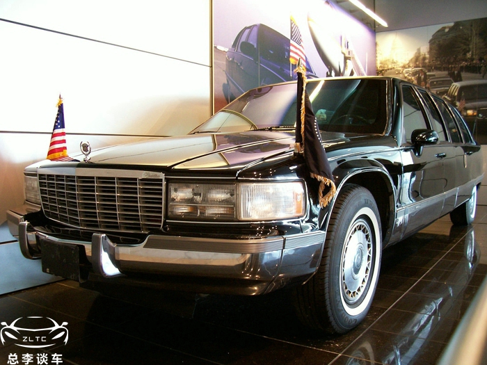 靠中国人养活的品牌，旗舰车比宝马5便宜，为何卖不过同级车